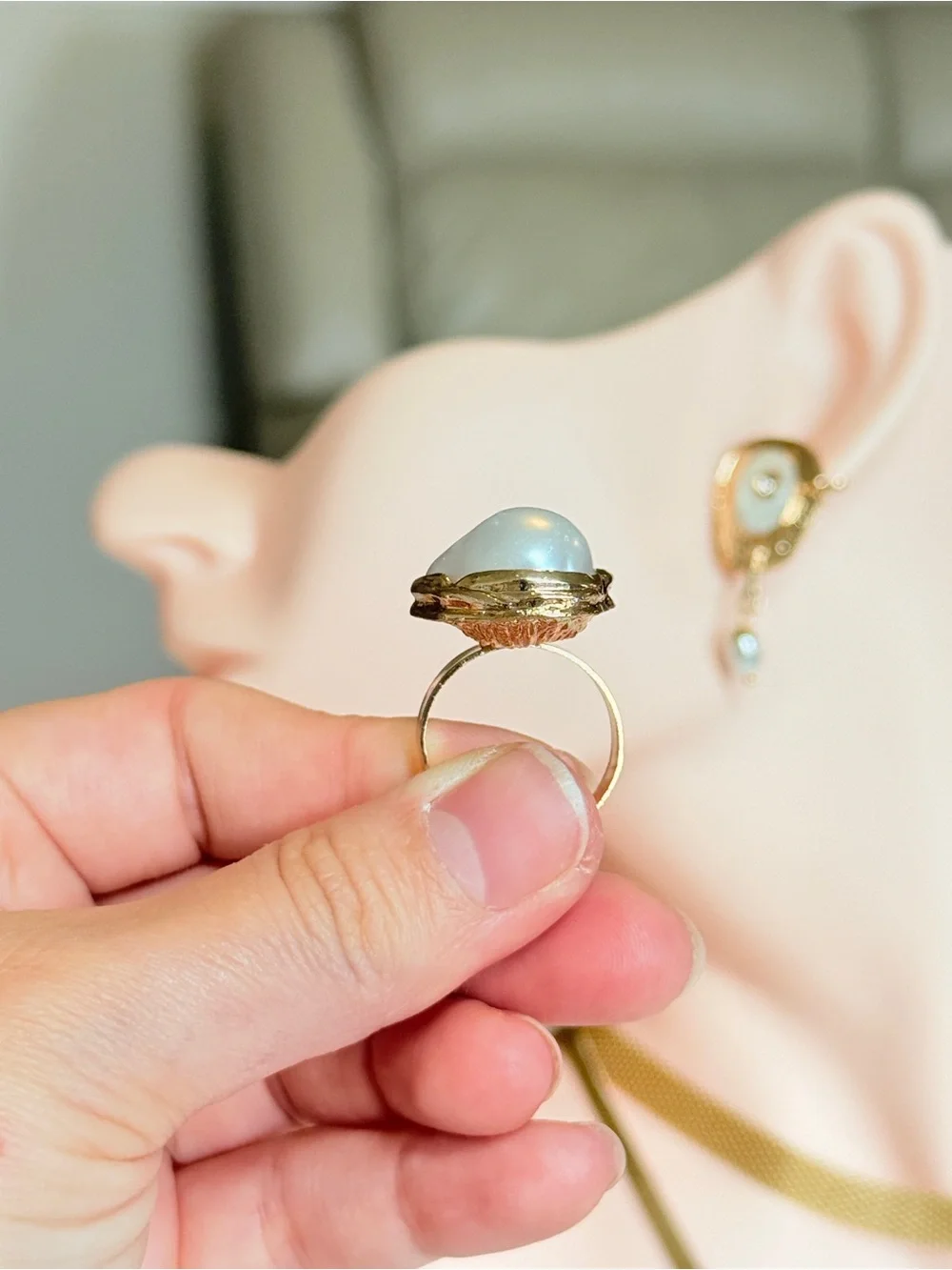 Gold Pearl Statement Ring - Picture 9 of 12
